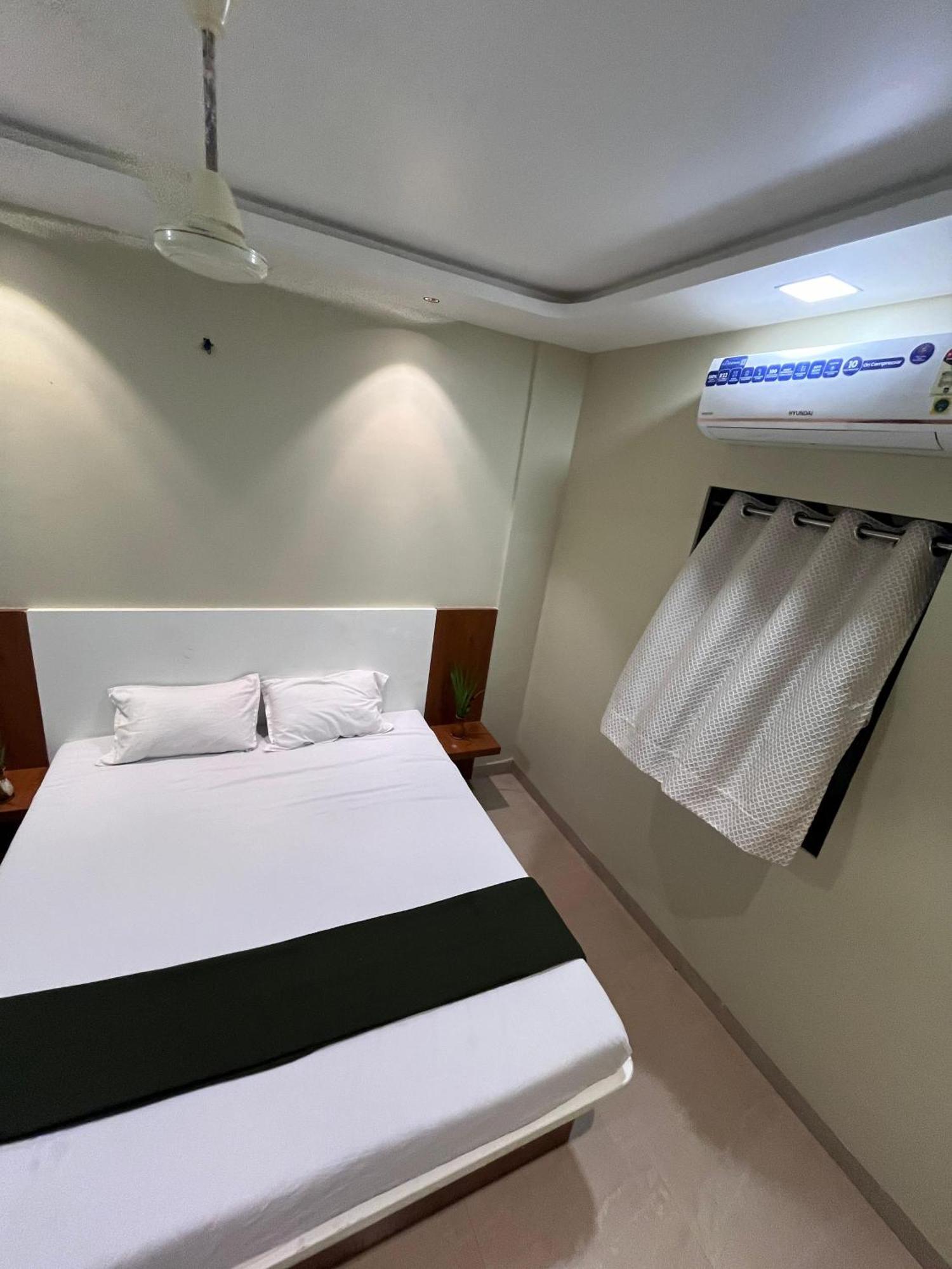 Hotel Sun Lodging Bhiwandi Exterior photo